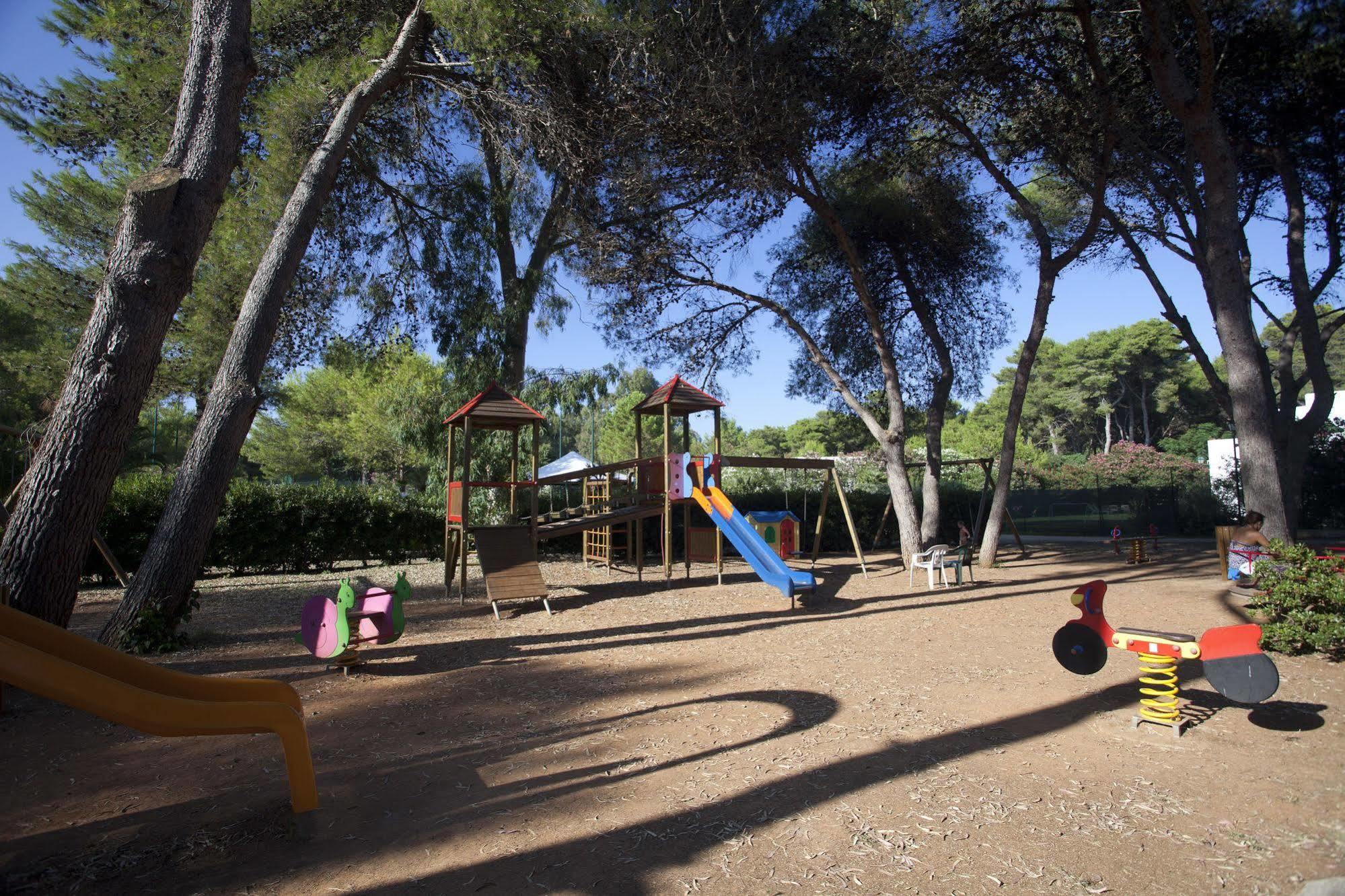 Gh Campoverde Village San Cataldo  Esterno foto